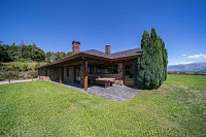 РОСКОШНАЯ ВИЛЛА В ПИРЕНЕЯХ thumbnail 45