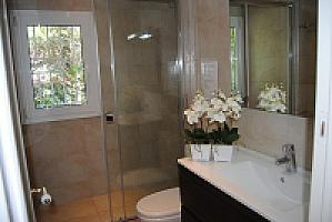 ОЧАРОВАТЕЛЬНАЯ ВИЛЛА НА ПОБЕРЕЖЬЕ МАРЕСМЭ thumbnail 4