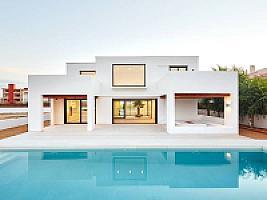 НОВАЯ ВИЛЛА У МОРЯ НА КОСТА БРАВА thumbnail 35