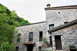 КАМЕННАЯ ВИЛЛА С ХАРИЗМОЙ В ПРЕДПИРЕНЕЯХ thumbnail 64