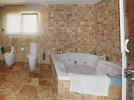 ВИЛЛА С БАССЕЙНОМ НА ПОБЕРЕЖЬЕ КОСТА ДОРАДА thumbnail 24