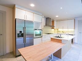 ВИЛЛА С БАССЕЙНОМ В БАРСЕЛОНЕ thumbnail 2