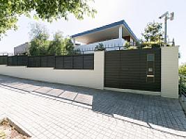 ВИЛЛА С БАССЕЙНОМ В БАРСЕЛОНЕ thumbnail 12