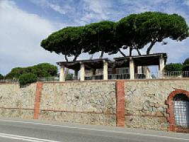 УСАДЬБА У МОРЯ ПОД БАРСЕЛОНОЙ thumbnail 1