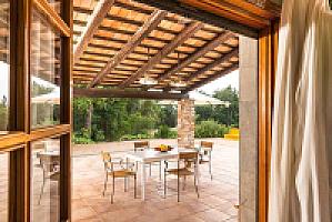 ВИЛЛА С БАССЕЙНОМ ПОД ЖИРОНОЙ thumbnail 15