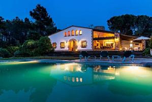 ВИЛЛА С БАССЕЙНОМ ПОД ЖИРОНОЙ thumbnail 32