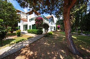 АР-ДЕКО ВИЛЛА У МОРЯ ПОД БАРСЕЛОНОЙ thumbnail 5