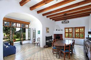 АР-ДЕКО ВИЛЛА У МОРЯ ПОД БАРСЕЛОНОЙ thumbnail 11