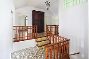 АР-ДЕКО ВИЛЛА У МОРЯ ПОД БАРСЕЛОНОЙ thumbnail 23