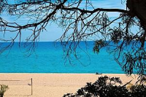 АР-ДЕКО ВИЛЛА У МОРЯ ПОД БАРСЕЛОНОЙ thumbnail 26