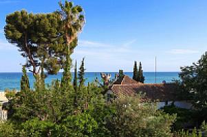 АР-ДЕКО ВИЛЛА У МОРЯ ПОД БАРСЕЛОНОЙ thumbnail 39